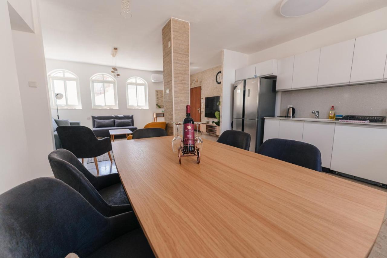 Aristo Machne Yehuda Boutique Apartments Jerusalem Exterior foto